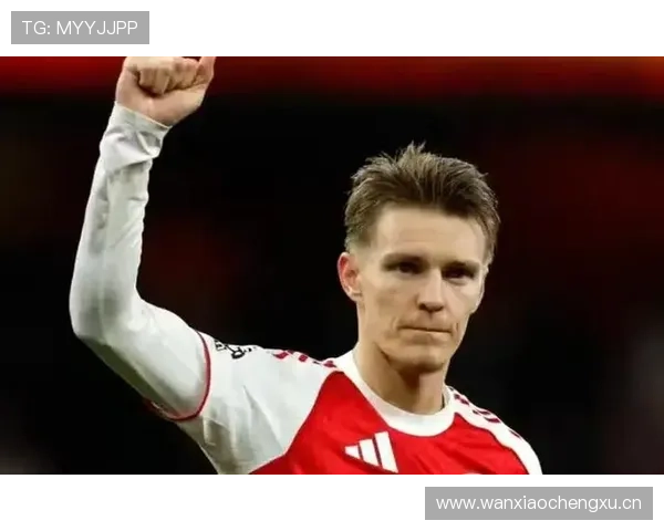 厄德高 vs 福登:英超技术流中场的组织与推进差异