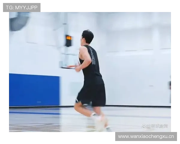 杨瀚森内线高效挡拆拉开空间 助力球队篮下控制力提升